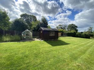 Glorious Garden- click for photo gallery